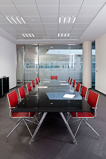 ARKITEK โต๊ะทำงานที่มีทั้งคุณภาพในการใช้งาน วัสดุที่ทนทาน และดีไซน์ที่ตอบโจทย์ออฟฟิศยุคใหม่