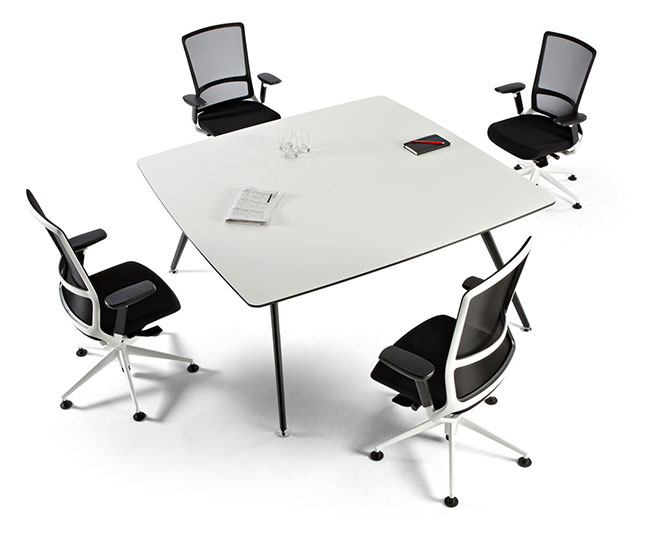 ARKITEK โต๊ะทำงานที่มีทั้งคุณภาพในการใช้งาน วัสดุที่ทนทาน และดีไซน์ที่ตอบโจทย์ออฟฟิศยุคใหม่