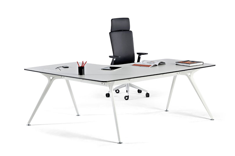 ARKITEK โต๊ะทำงานที่มีทั้งคุณภาพในการใช้งาน วัสดุที่ทนทาน และดีไซน์ที่ตอบโจทย์ออฟฟิศยุคใหม่