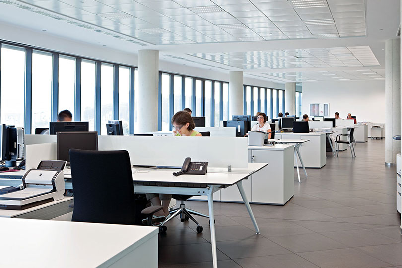 ARKITEK โต๊ะทำงานที่มีทั้งคุณภาพในการใช้งาน วัสดุที่ทนทาน และดีไซน์ที่ตอบโจทย์ออฟฟิศยุคใหม่