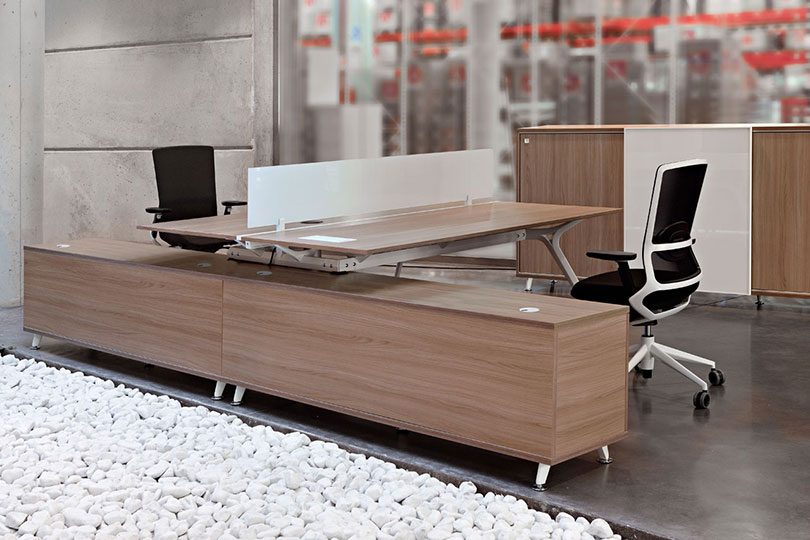 ARKITEK โต๊ะทำงานที่มีทั้งคุณภาพในการใช้งาน วัสดุที่ทนทาน และดีไซน์ที่ตอบโจทย์ออฟฟิศยุคใหม่