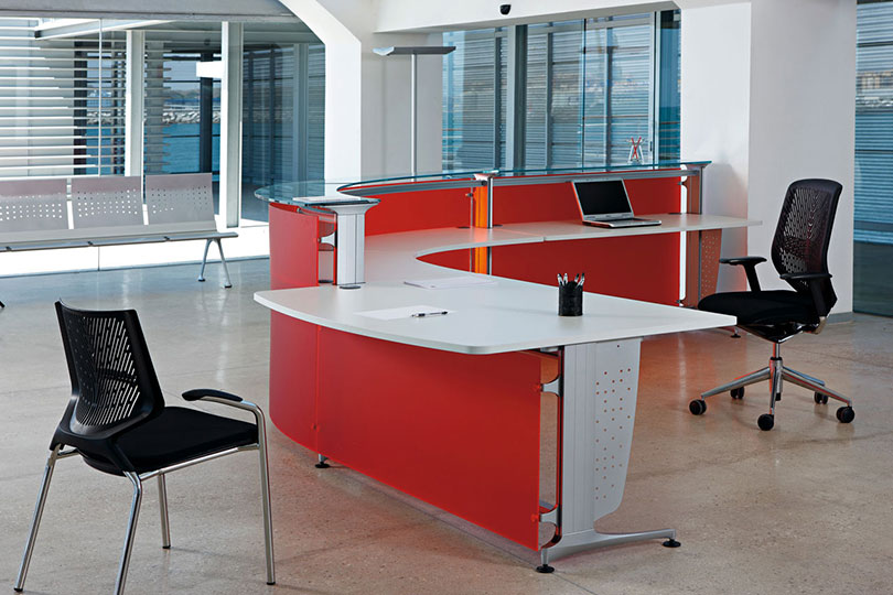 INFORMA โต๊ะประชาสัมพันธ์อเนกประสงค์ที่ปรับเปลี่ยนได้ตามสภาพแวดล้อม