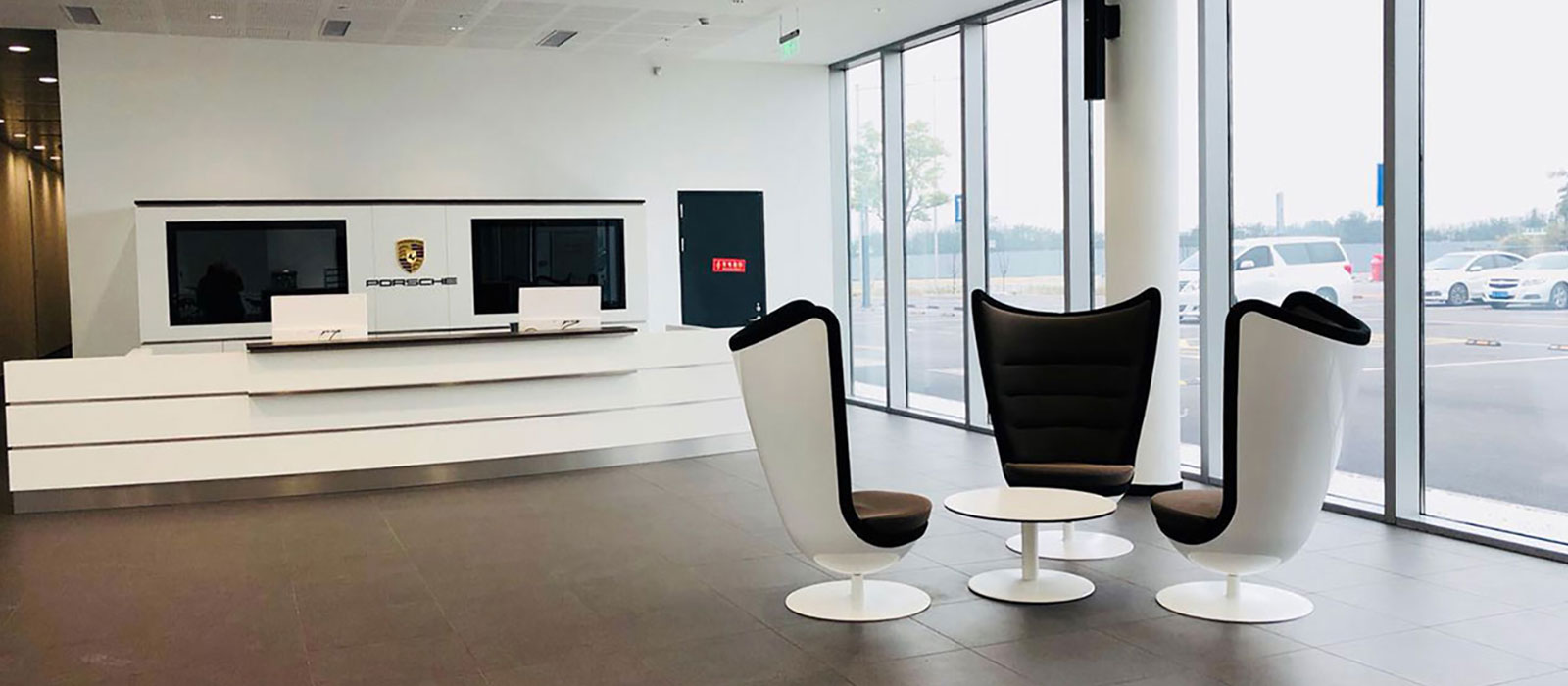 Porsche Experience Centre อาคารศูนย์บริการลูกค้าของแบรนด์สุดยอดยนตรกรรมของโลก