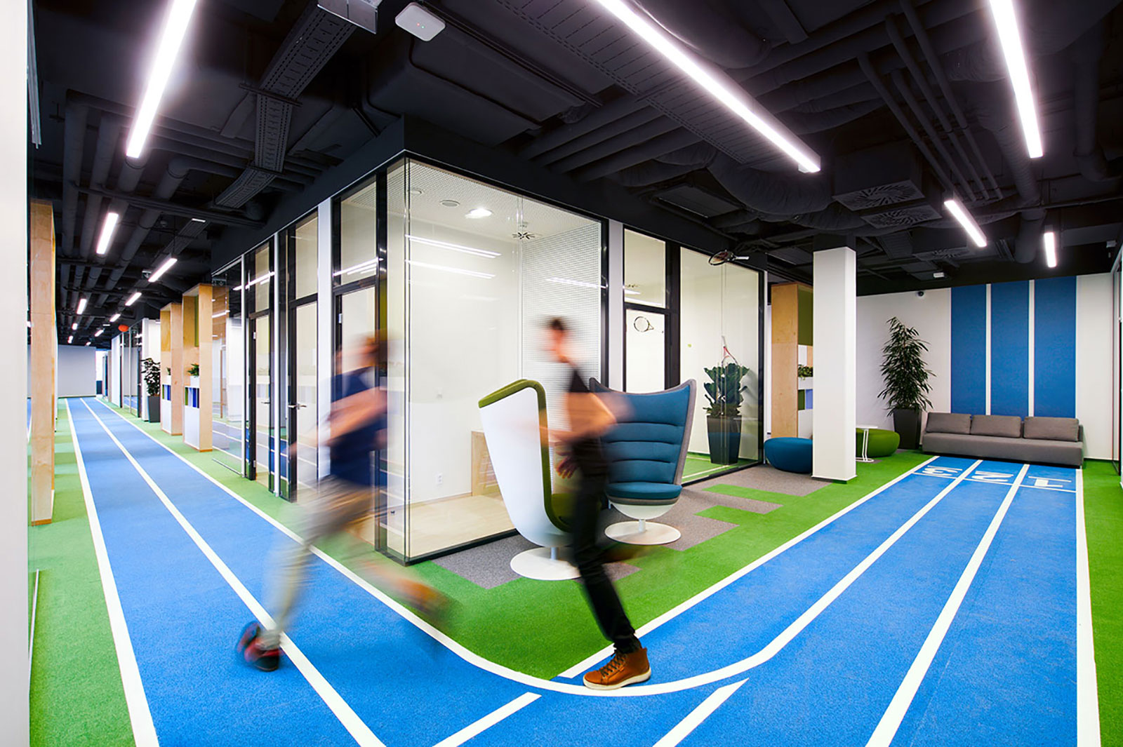 SPORTISIMO พื้นที่ทำงานเชิงกีฬาที่กระตุ้นให้คนทำงานเปี่ยมศักยภาพดุจนักกีฬา